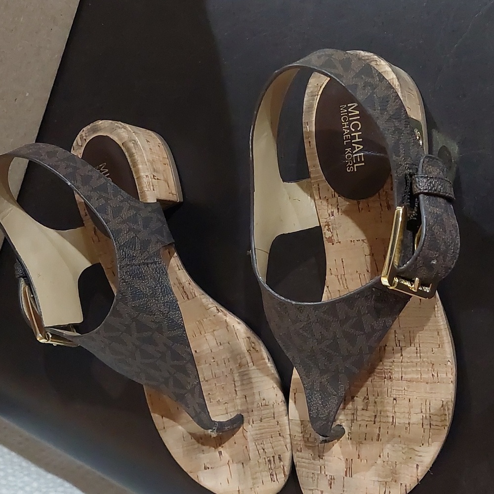 Michael kors sandals size 6.5 brown